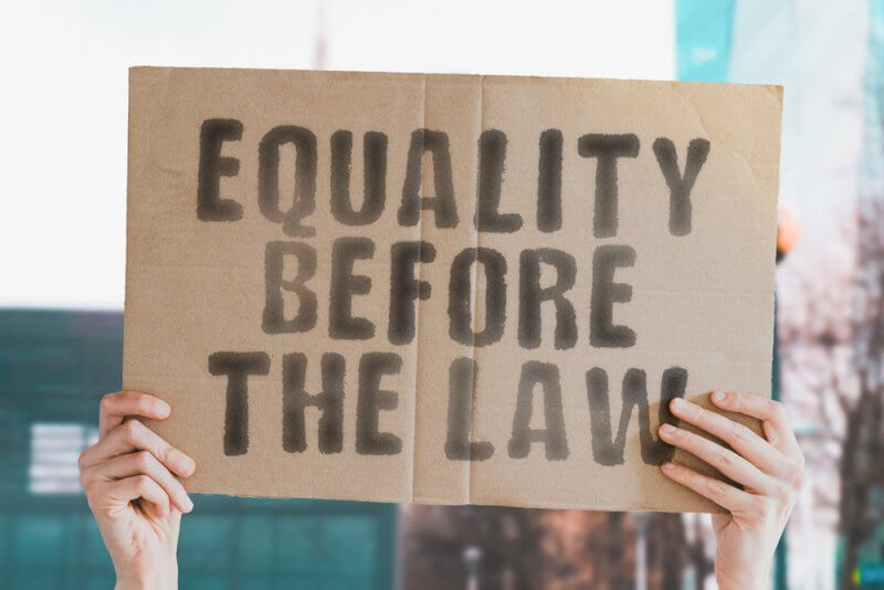 法の下の平等