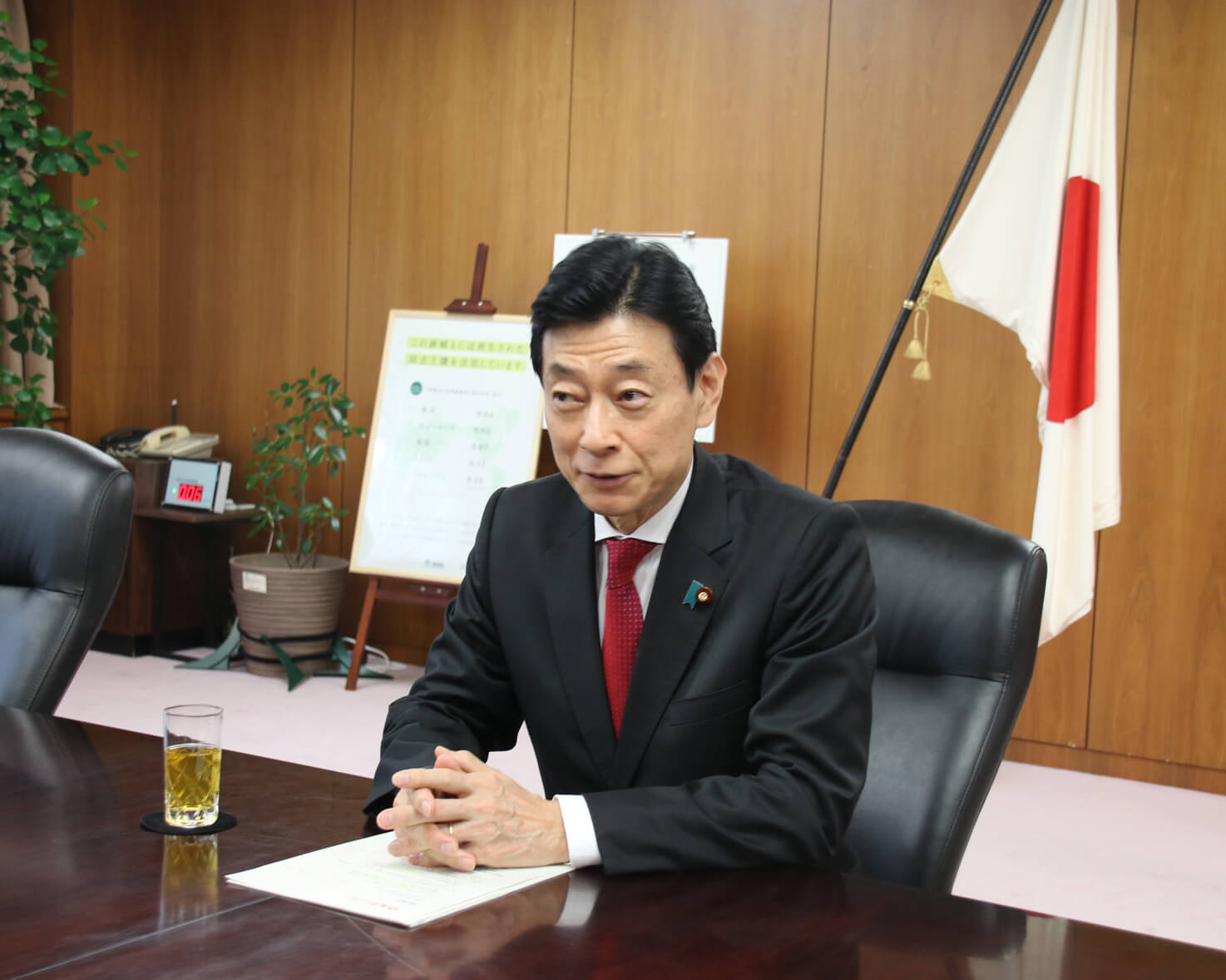 西村康稔経済産業大臣インタビュー