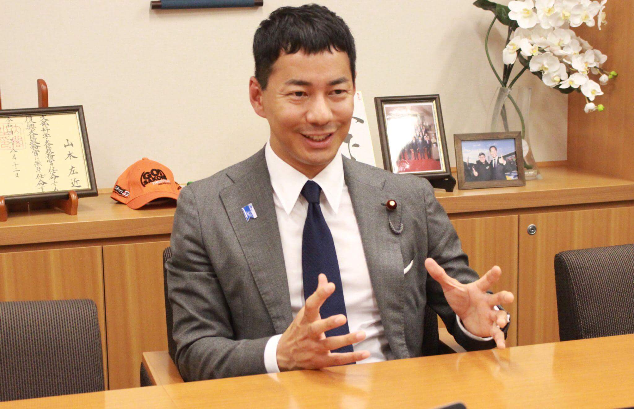 山本左近議員インタビュー